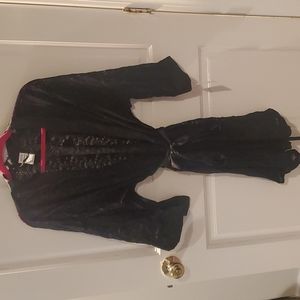 BNWT black lace robe